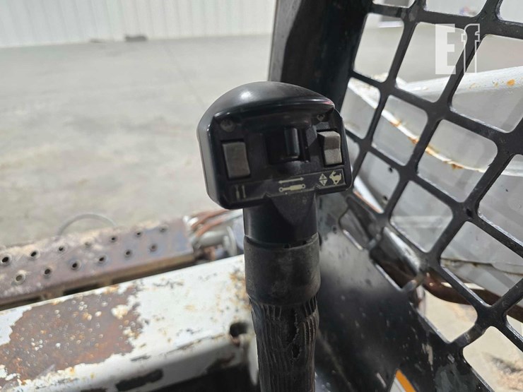 2007-bobcat-s175-image-15