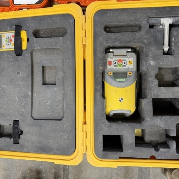 Spectra Precision DG613G Pipe Laser