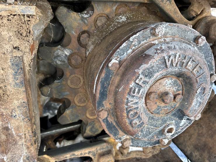 massey-ferguson-8-image-91