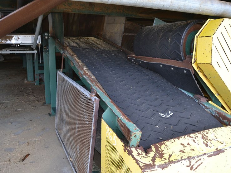 30"x54'--waste-belt-conveyor-w/-drive-(located-at-trimmer)-image-1