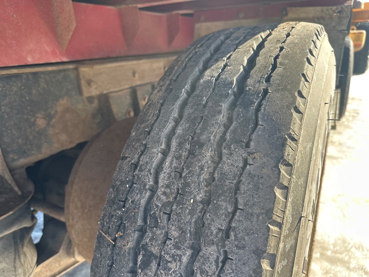 1986-international-f9370-image-59