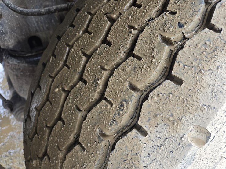 massey-ferguson-8-image-140