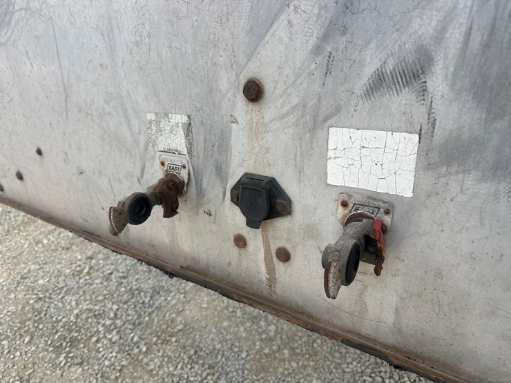 2008-massey-ferguson-8-image-9