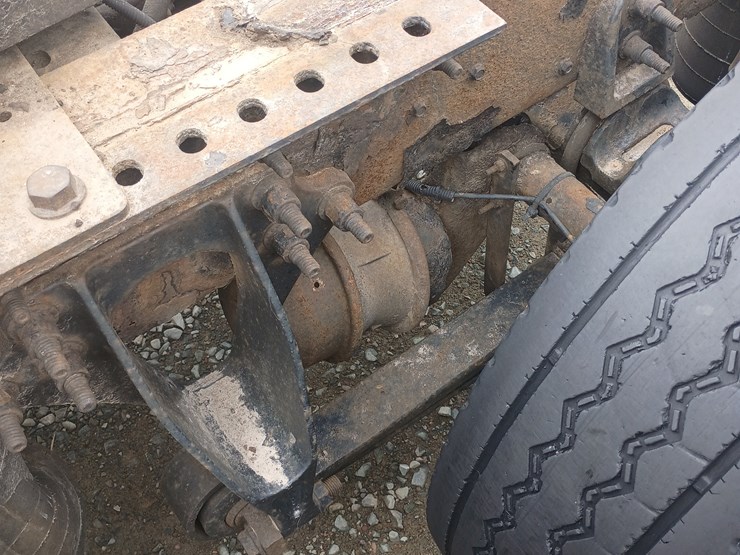 2012-international-prostar-image-39