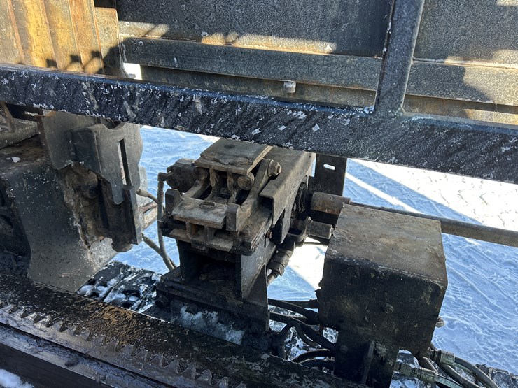 massey-ferguson-8-image-41