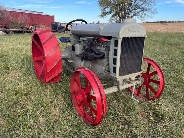 1918-fordson-tractor-image-7