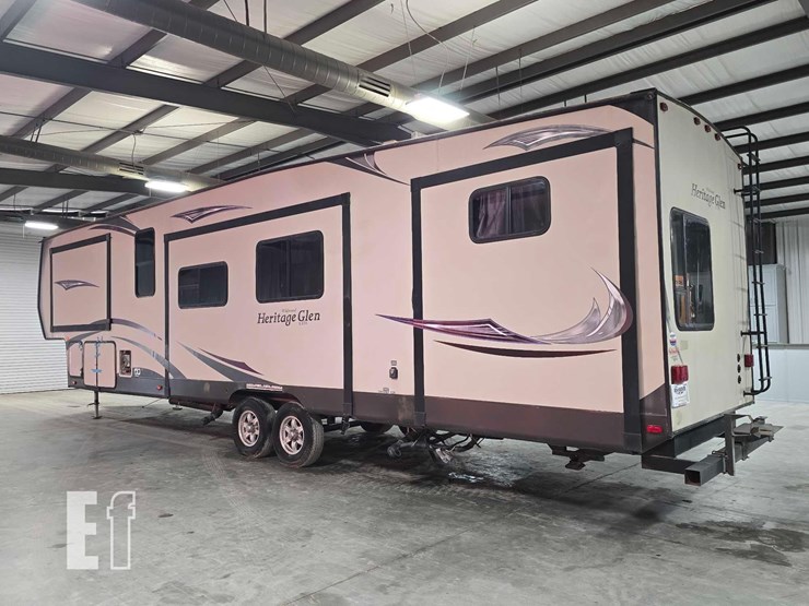 2015-forest-river-wildwood-heritage-glen-lite-366bh-image-4