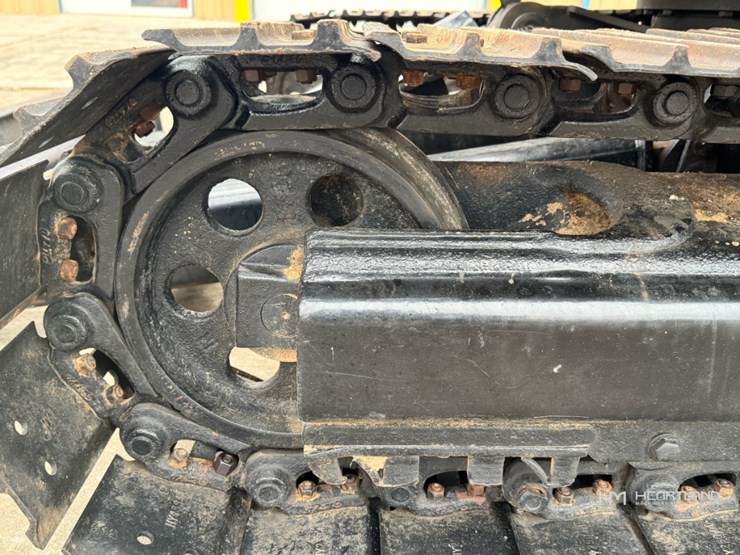 2014-caterpillar-305.5e-image-47