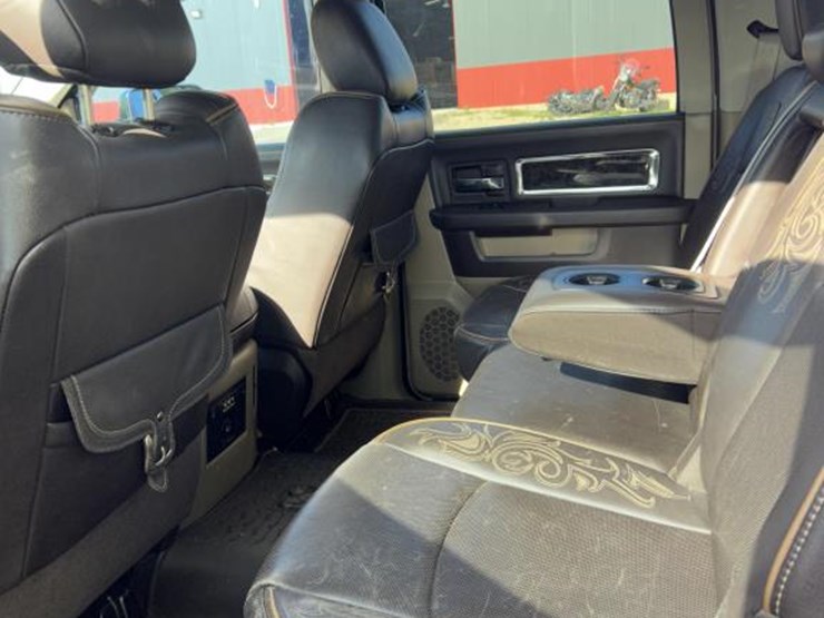 2012-dodge-ram-1500-image-16