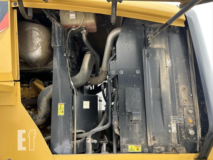 2016-caterpillar-930m-image-93