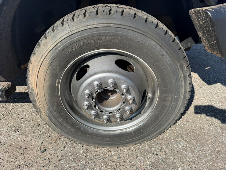 2014-imt-7500-image-38