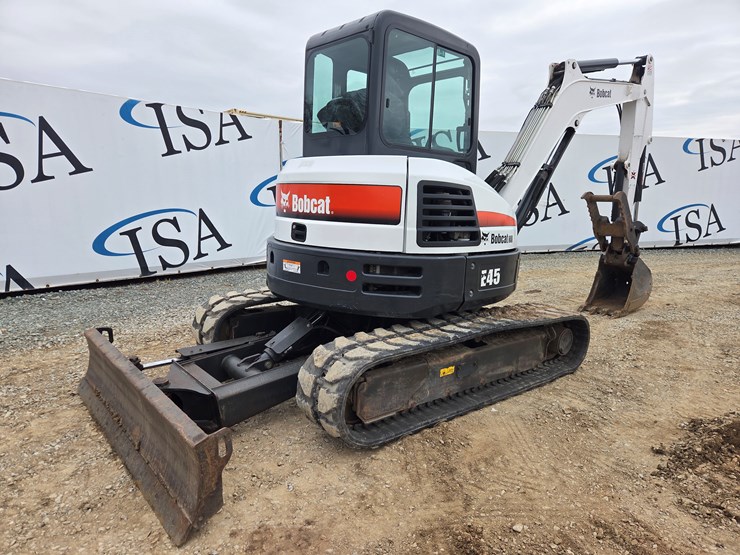 bobcat-e45-image-5