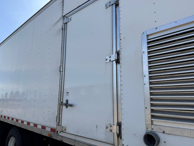 2014-international-4300-sba-image-19