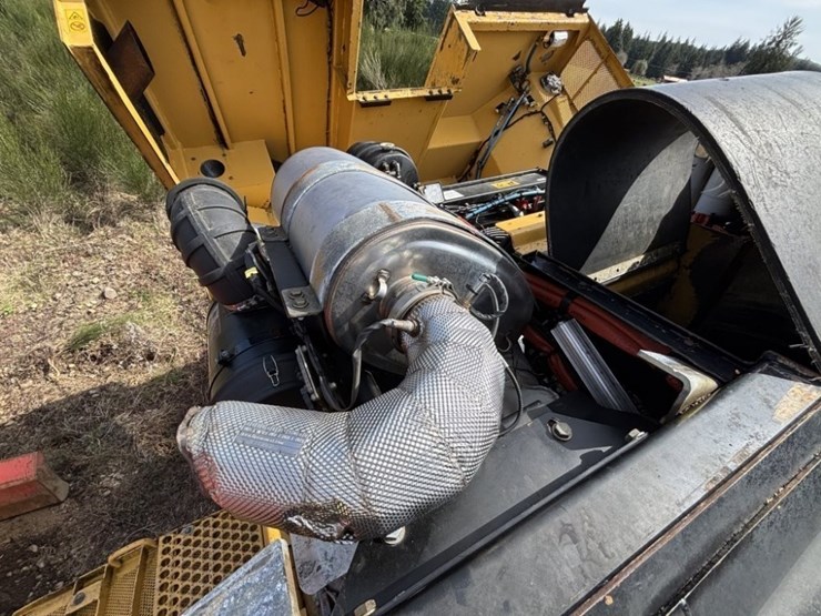 2017-tigercat-lx830d-image-40