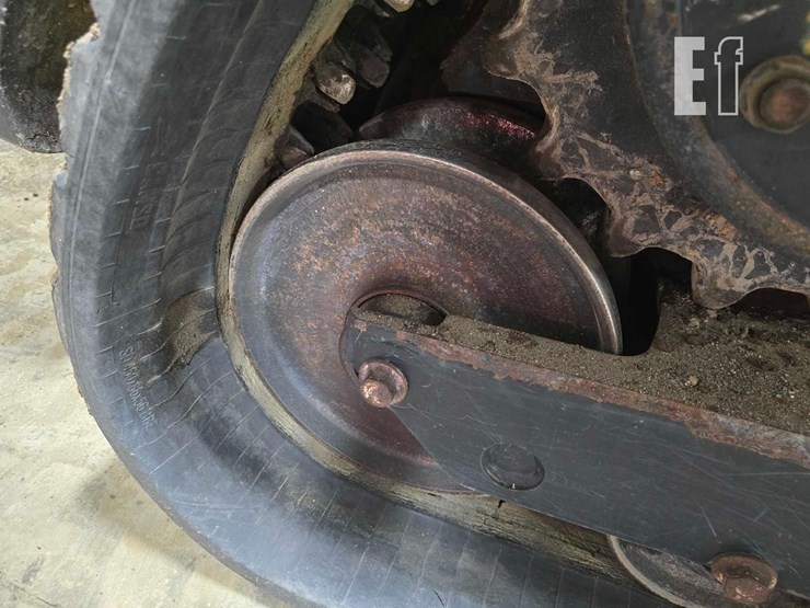 2021-jcb-3ts-8t-image-31