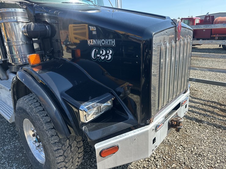 2014-kenworth-t800-image-69