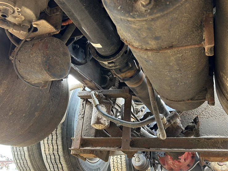 2006-caterpillar-c15-image-53