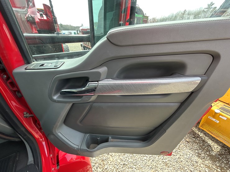 2015-kenworth-t680-image-59