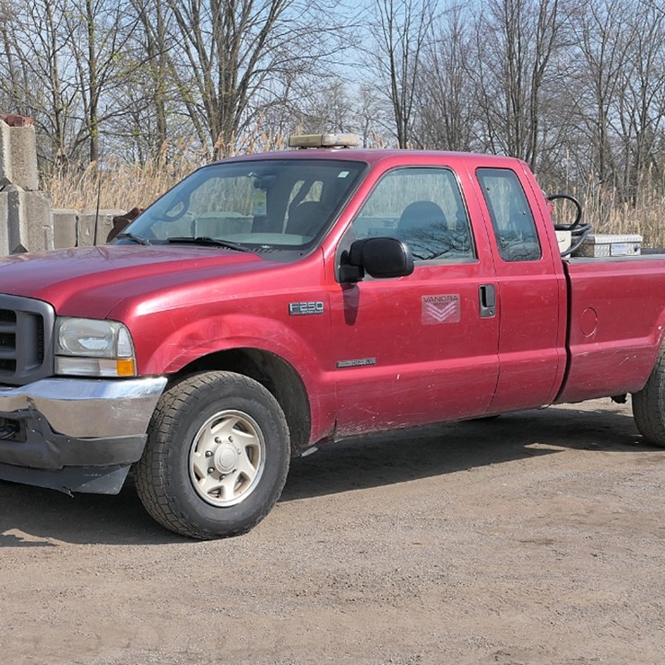 2002 FORD F250 XL