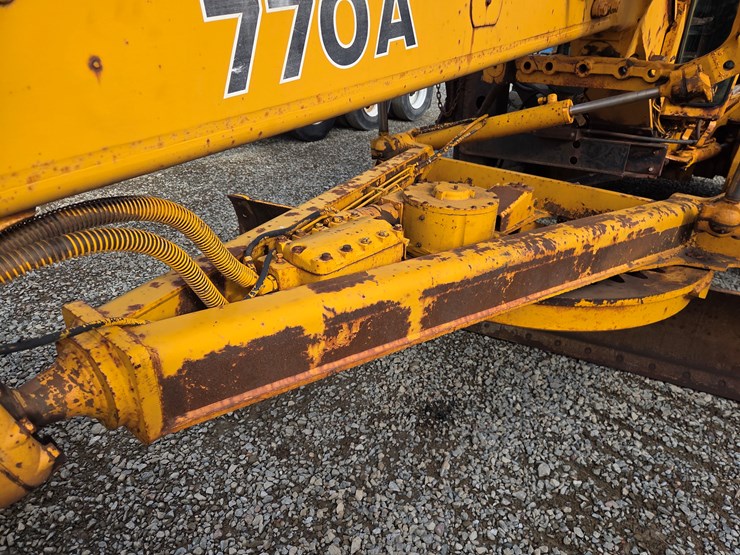 deere-770a-image-14