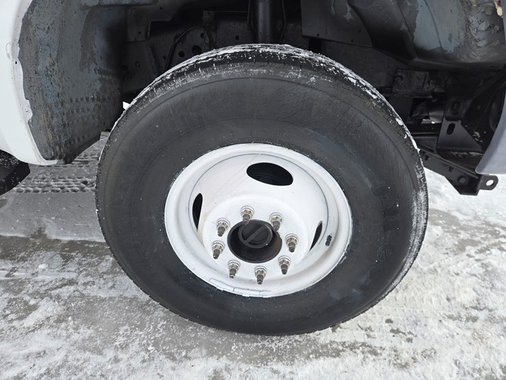 2001-ford-f350-image-60