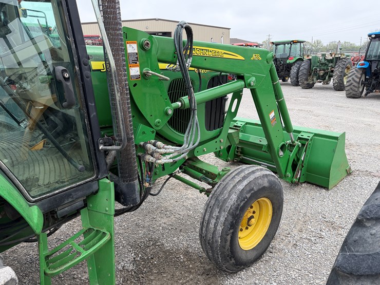 john-deere-6420-image-21