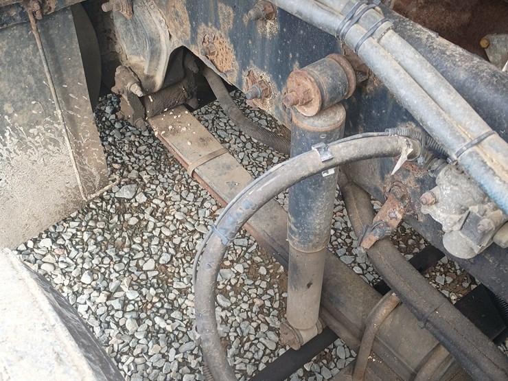 2002-kenworth-t600-image-48