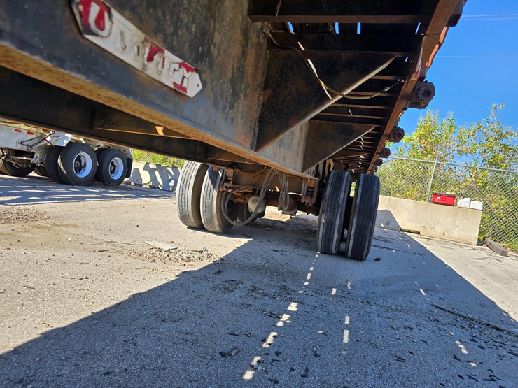 1986-utility-flatbed-image-44