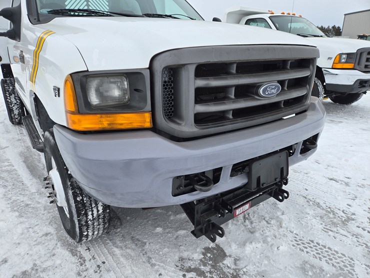 2001-ford-f350-image-13