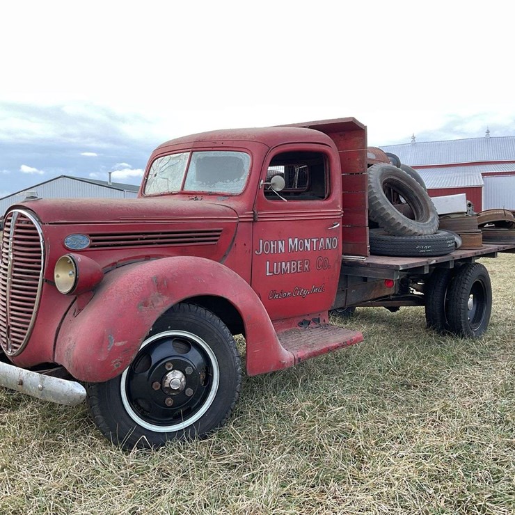 1938 Ford Flatbed Truck