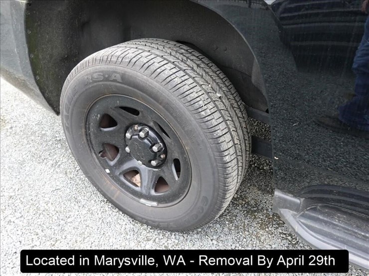 2017-chevrolet-tahoe-image-22