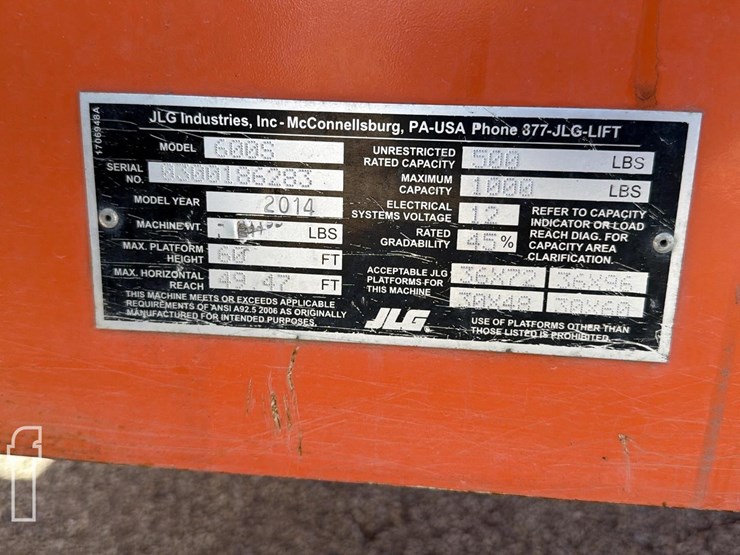2014-jlg-600s-image-17