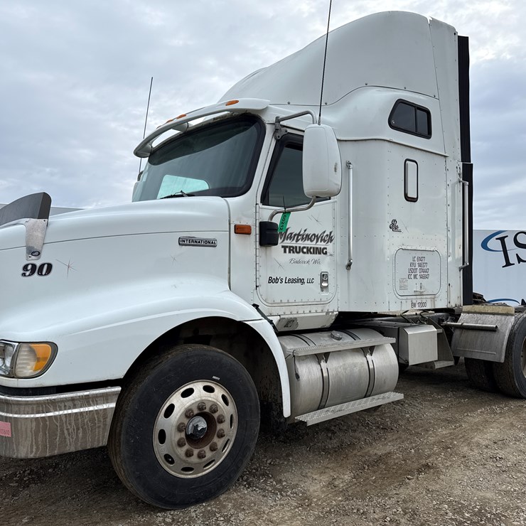 2000 INTERNATIONAL 9200i