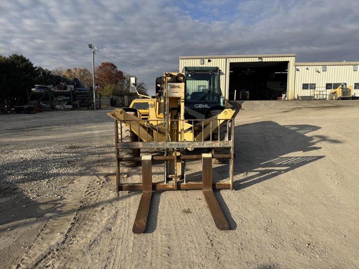 2013-gehl-dl11-image-8