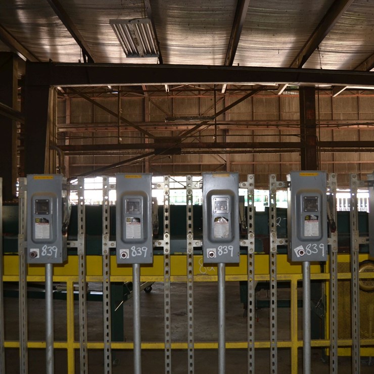 (10) 3 AMP DISCONNECT