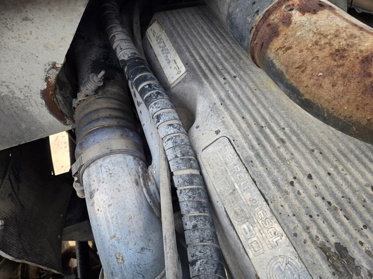 massey-ferguson-8-image-71