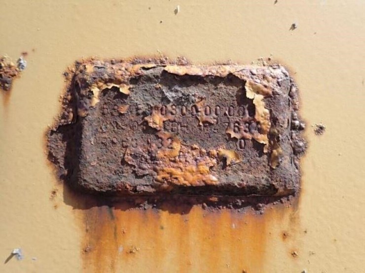 2014-deere-324j-image-28