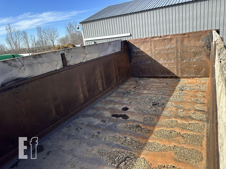 1991-freightliner-fld120-image-36