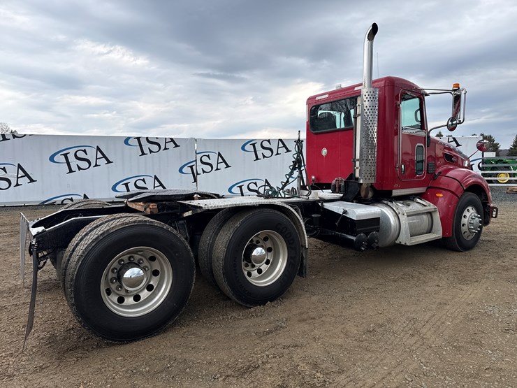 2008-peterbilt-386-image-5