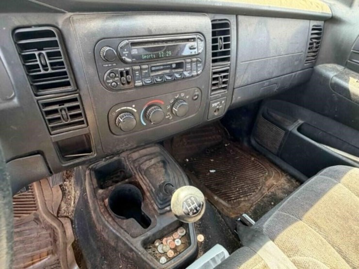 2003-dodge-dakota-image-21