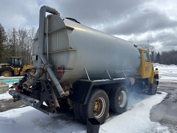 #2018-•-1978-international-f-2275-tandem-axle-water-truck-image-5