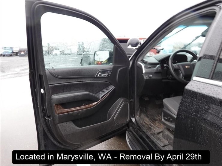 2018-chevrolet-tahoe-image-6