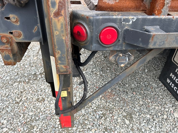 2006-chevrolet-3500-image-26