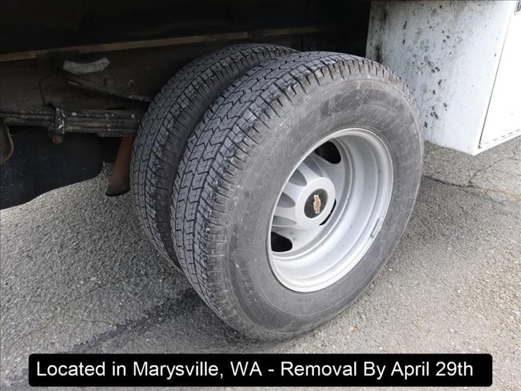 2019-chevrolet-3500-image-3