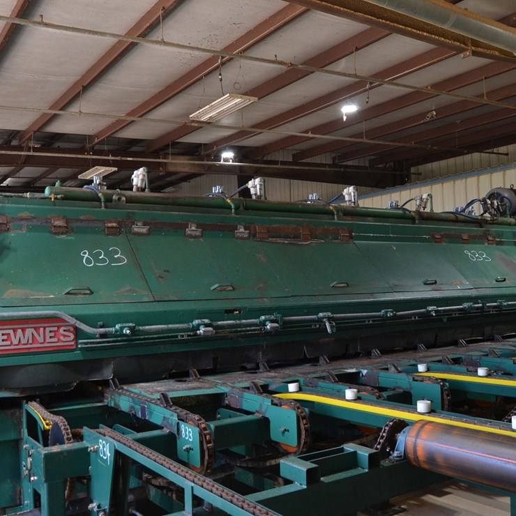 NEWNES 20' DROP SAW TRIMMER W/ LINE SHAFT W/75HP MOTOR W/10 STRAND FEED THROUGH CHAIN W/ TIMPLE SYSTEM