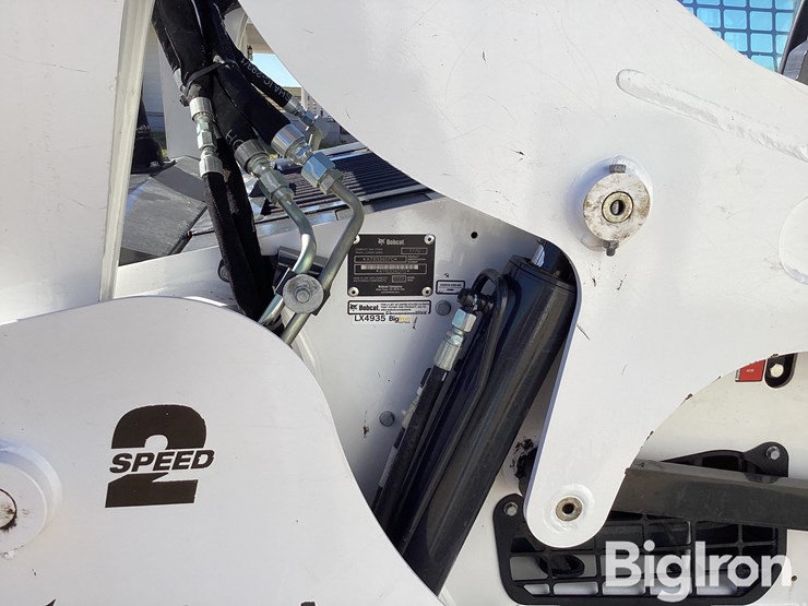 2022-bobcat-t770-image-20