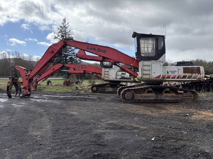 2009-link-belt-330-lx-image-2