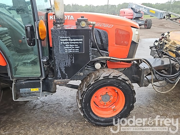 2020-kubota-l6060-image-8