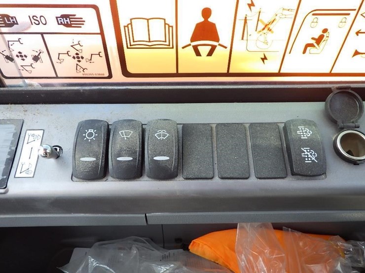 2023-develon-dx85r-3-hydraulic-excavator-image-53