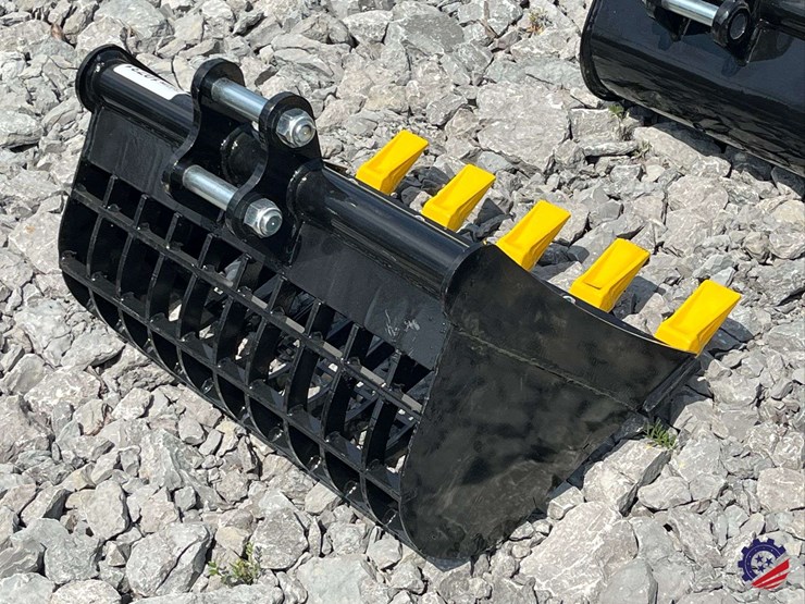 unused-2026-ce-24"-grid-bucket-image-5